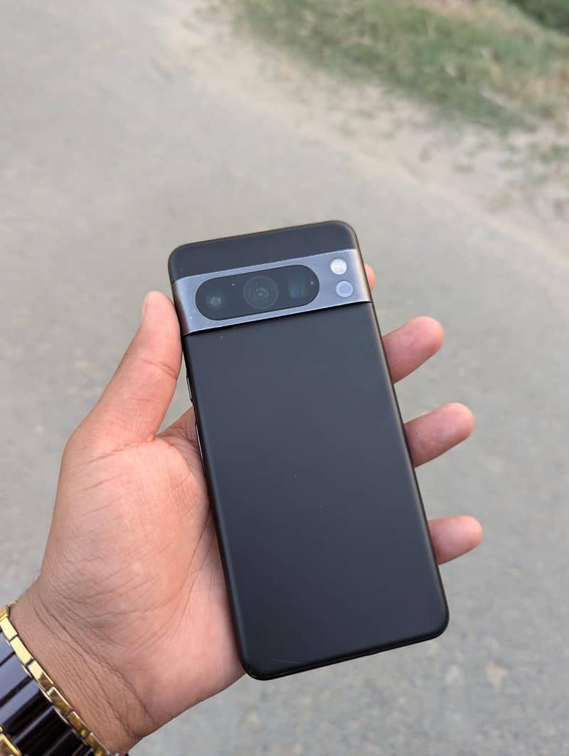 Google Pixel 8 Pro 0