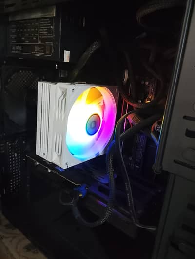 Ryzen 7 1700 pc with Amd Rx 5600xt ddr6 6gb graphics card