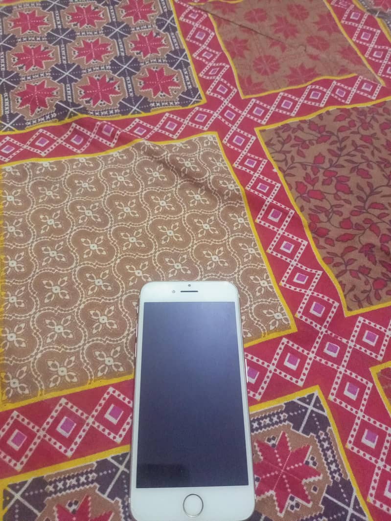 Apple iPhone 7 1