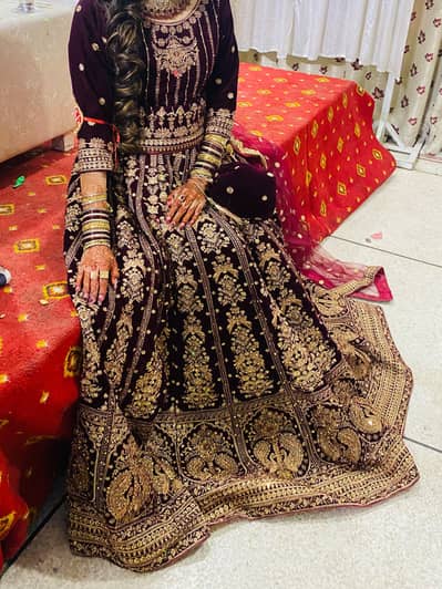 Heavy Maroon Bridal Lehenga for Sale – Excellent Condition