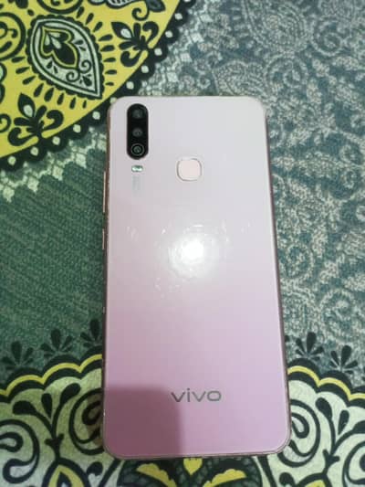 Vivo Y17