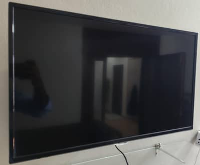 Samsung LED TV 32"  (Simple)
