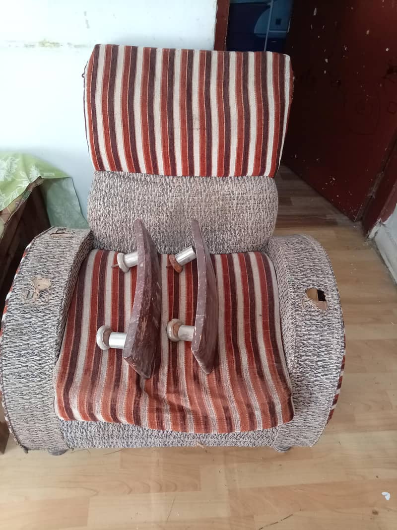 7 seater sofa 10