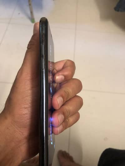 Apple iPhone 11 Pro Max 64 gb pta  with box