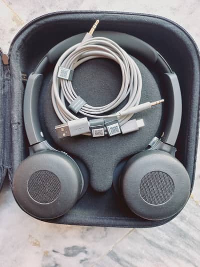 Brand New Cisco Headset 730 – Premium Wireless Bluetooth Headset,Unuse