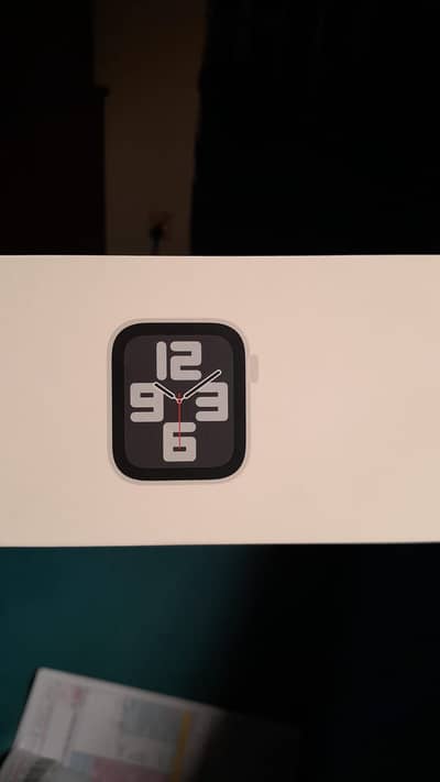 Apple watch SE 2nd Gen ( Sealed Box)