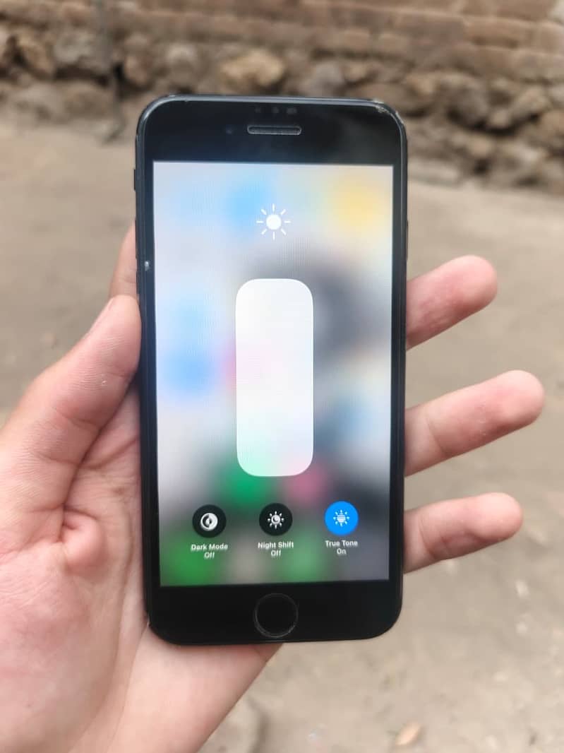 Apple iPhone SE 3