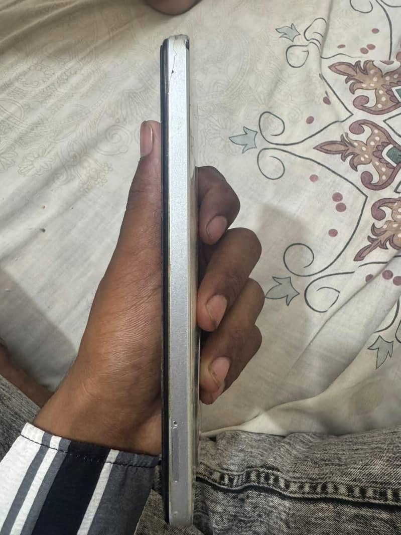 Infinix Smart 8 1
