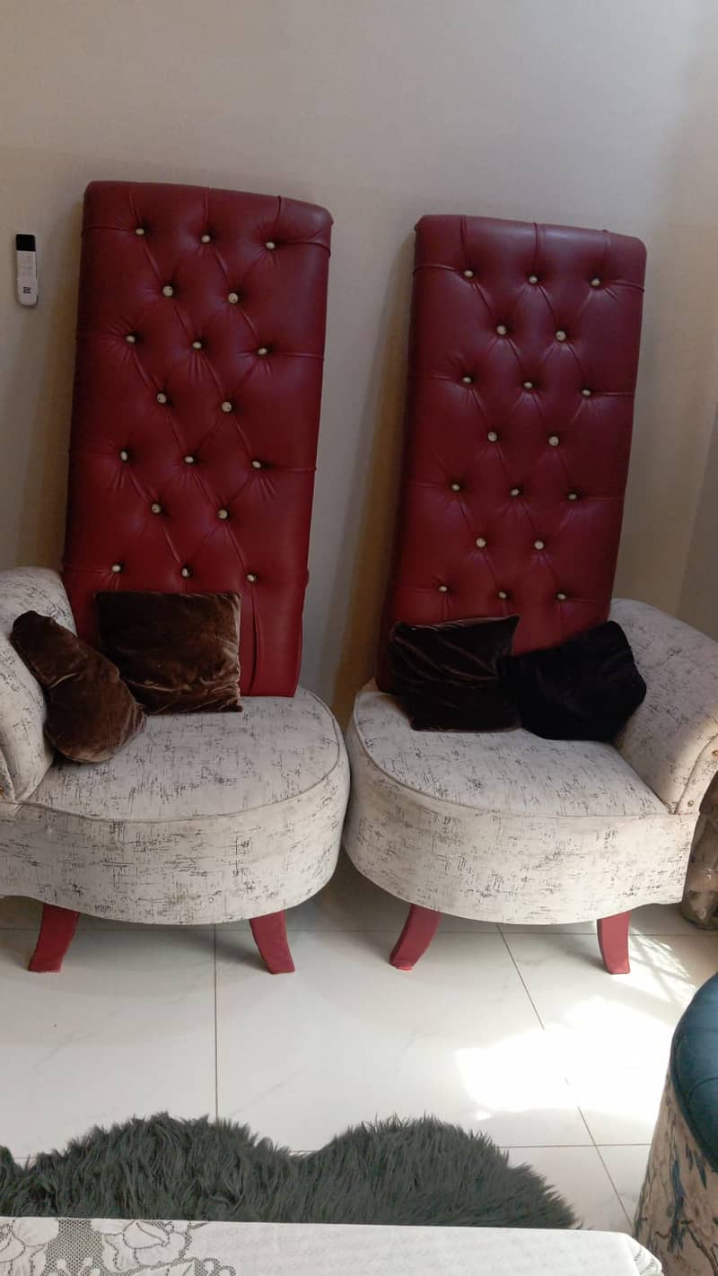 Chair 0