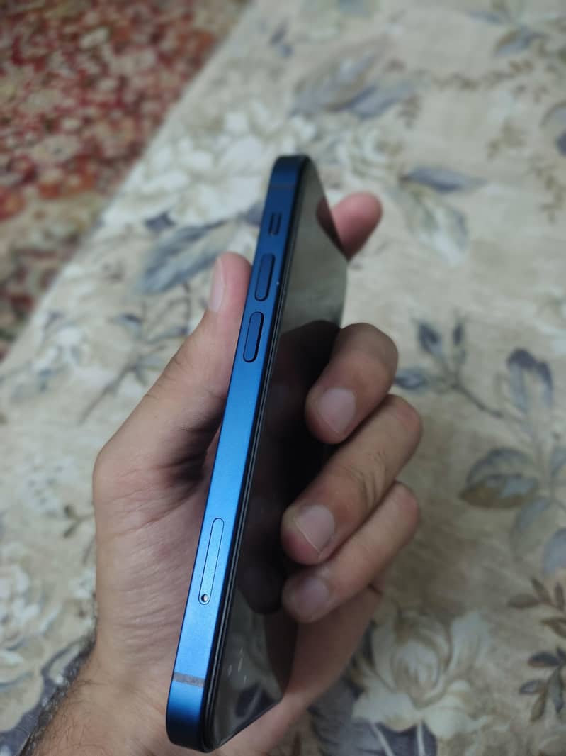 Apple iPhone 12 mini 5