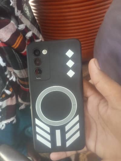 Tecno Camon 18t