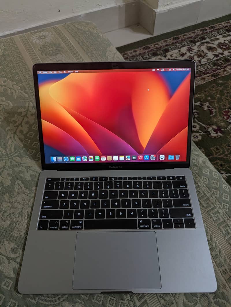 MacBook pro 2017 1