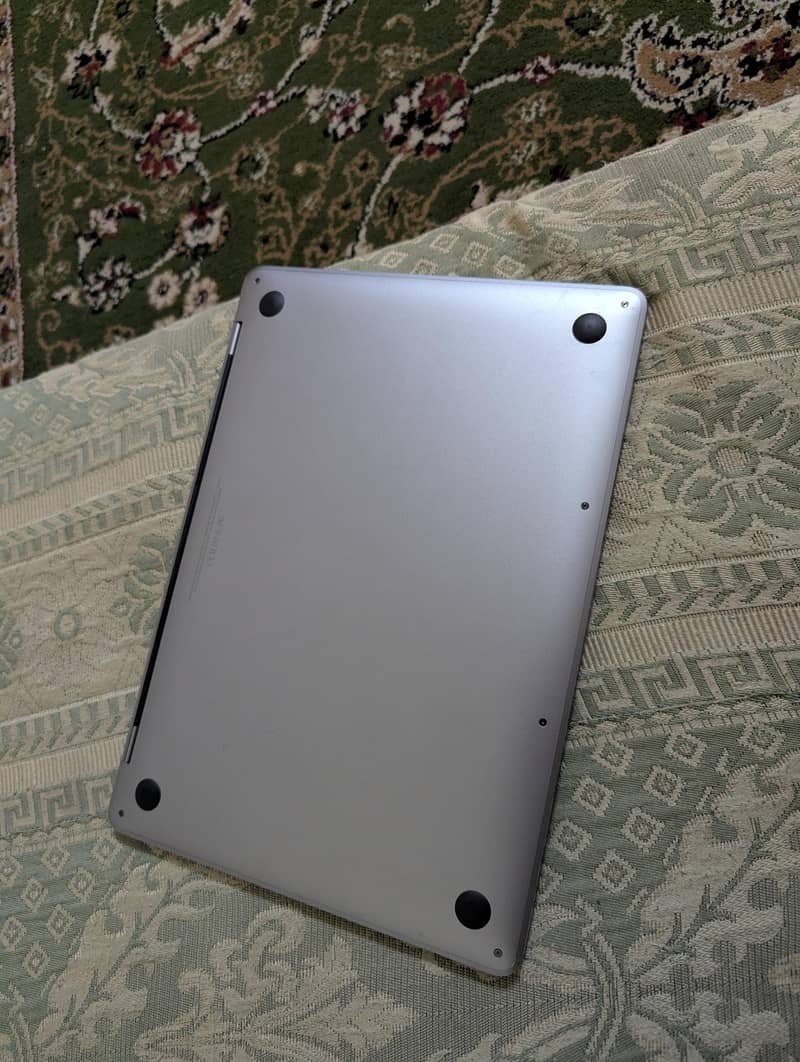 MacBook pro 2017 4