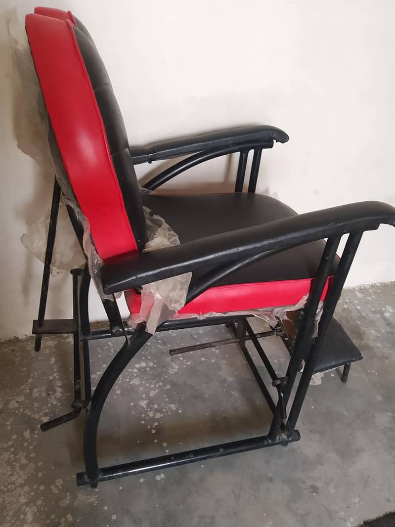 poler chair  2
