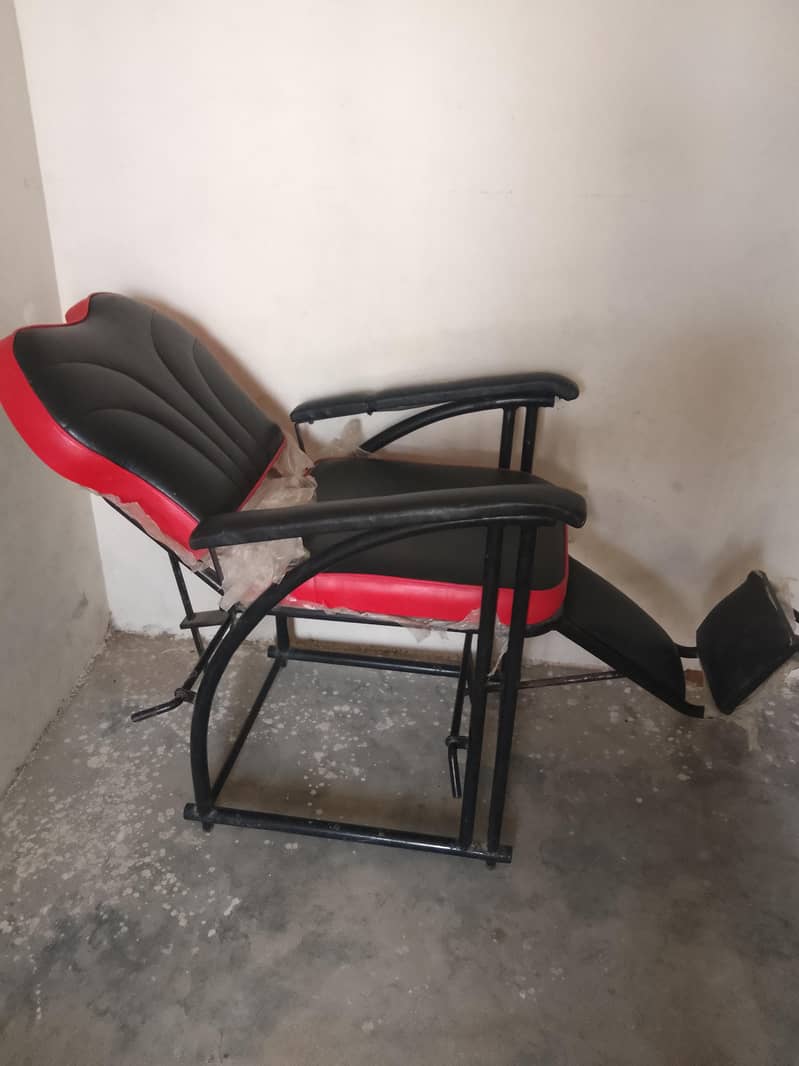 poler chair  3