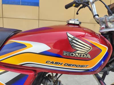 Honda 70 24/25