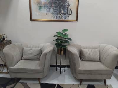 sofa for sell
