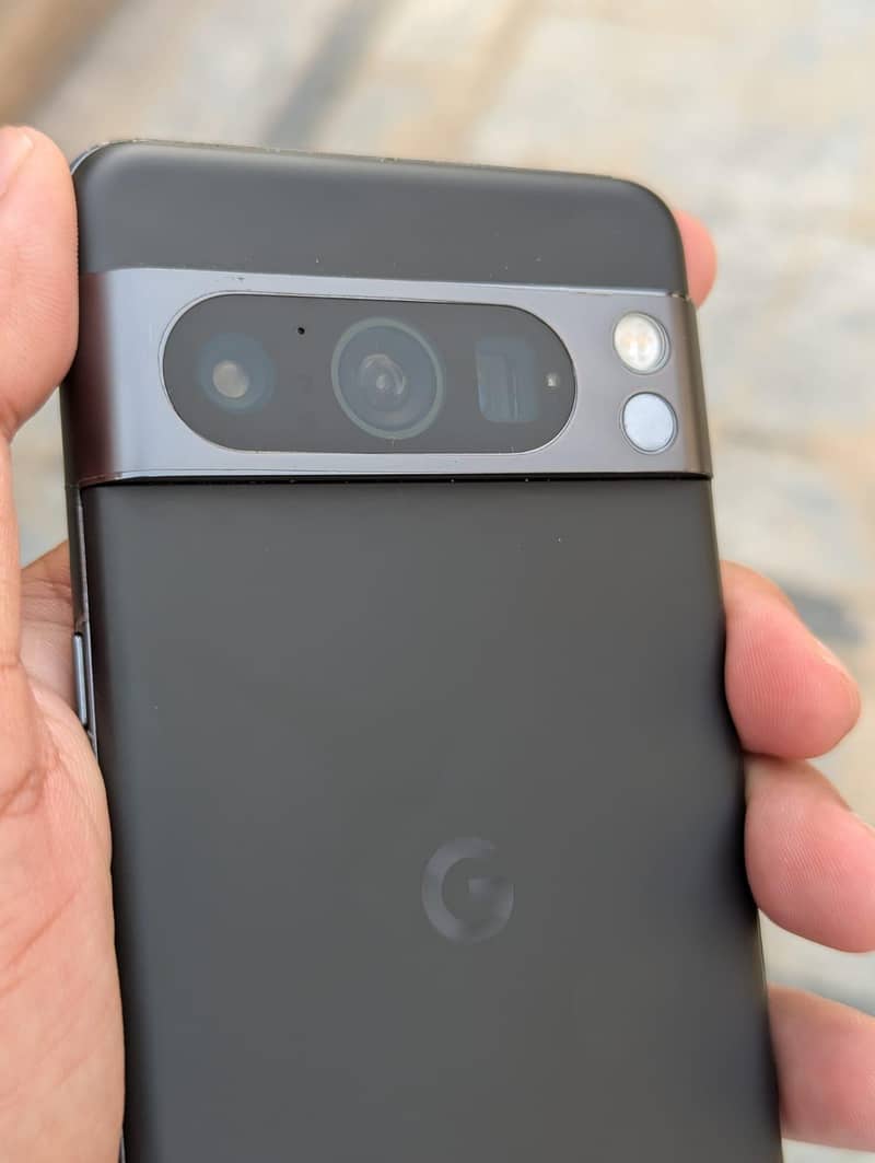Google Pixel 8 Pro 8