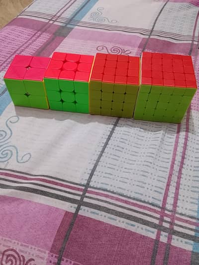 Rubik's cube set