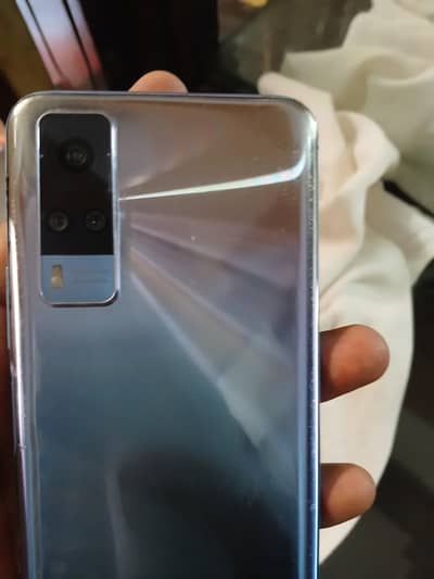 Vivo Y51s