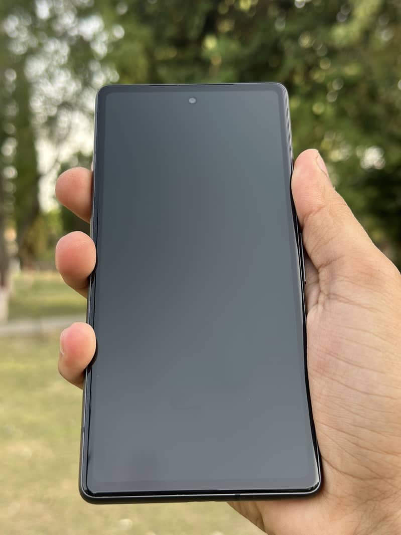 Google Pixel 7a 1