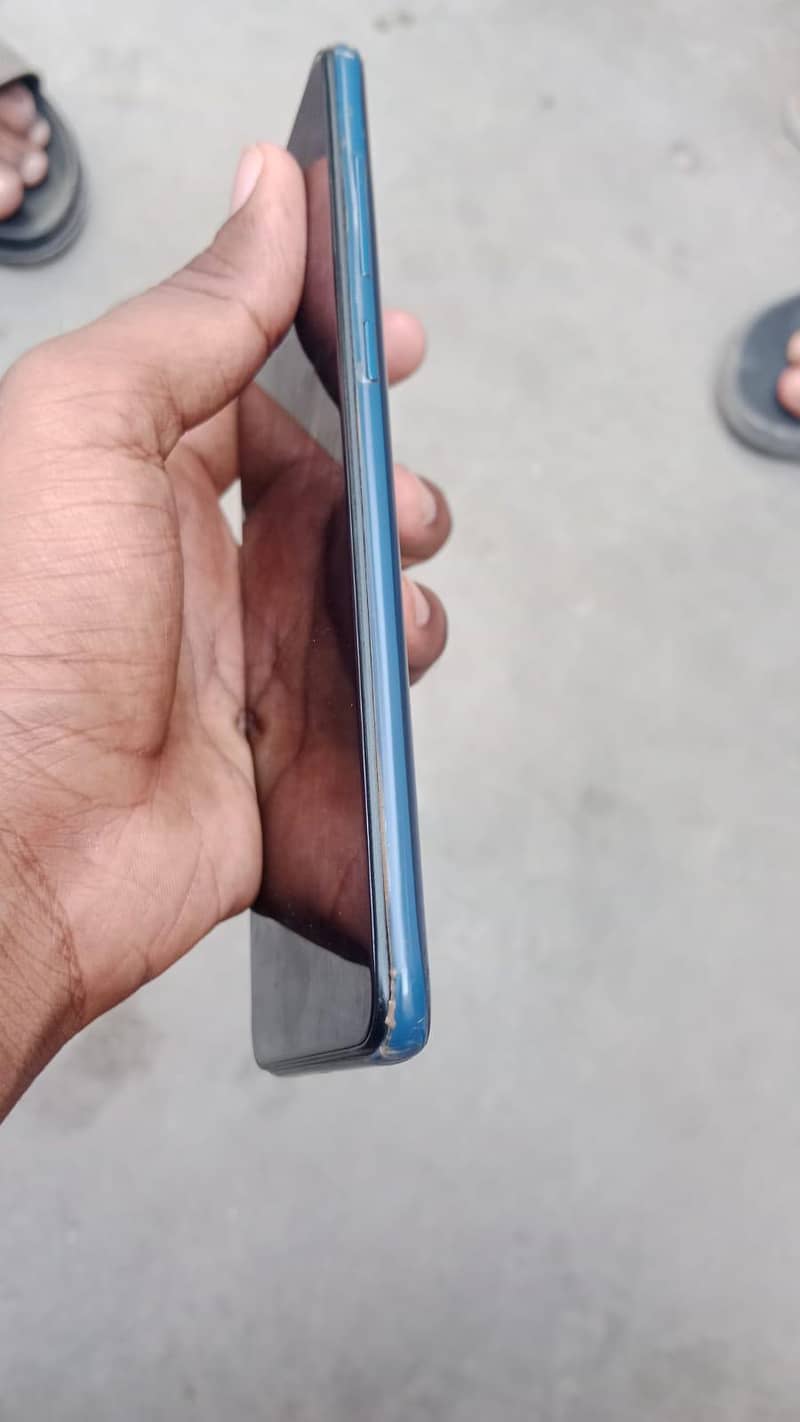 Xiaomi Redmi Note 9 4