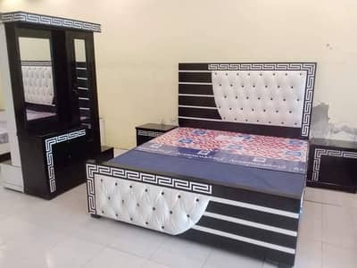 bed / bed set / wooden bed /double bed / side tables & Dressing table