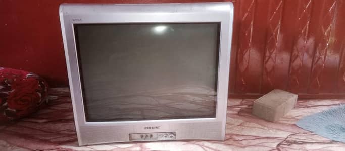 Sony  tv 21 inches