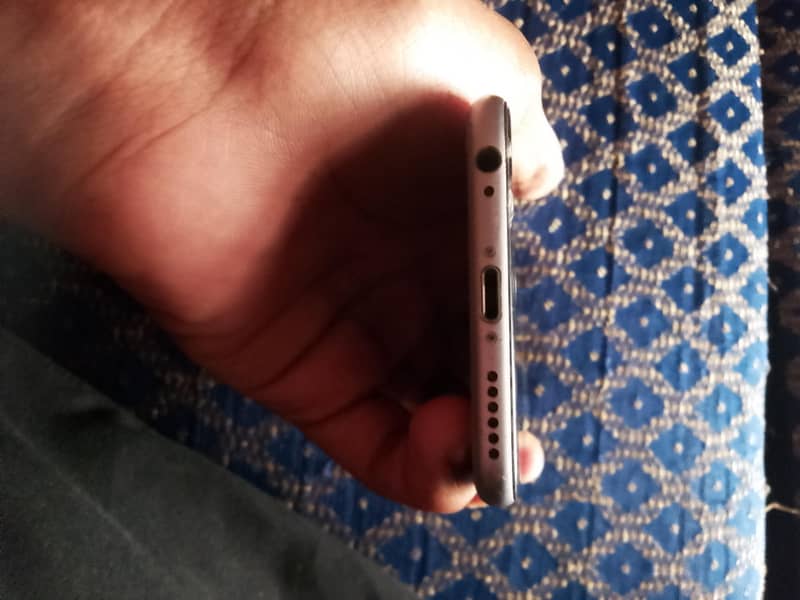 Apple iPhone 6 3