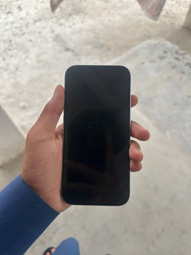 Apple iPhone 15 2