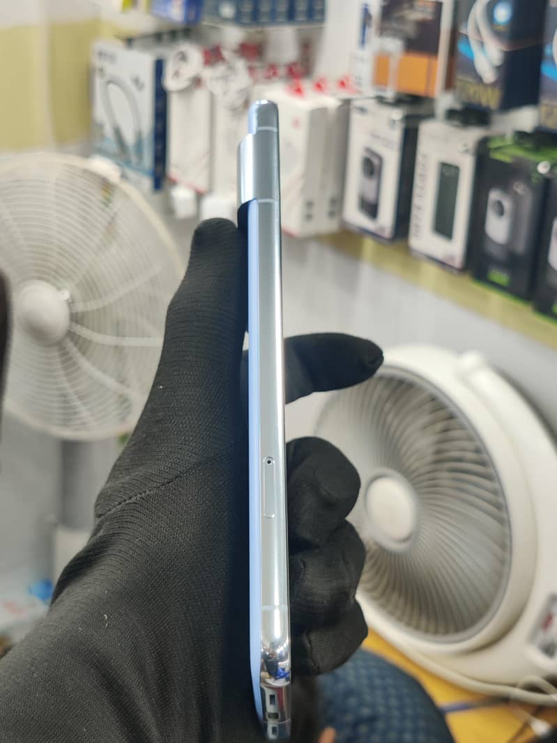 Google Pixel 8 Pro 2