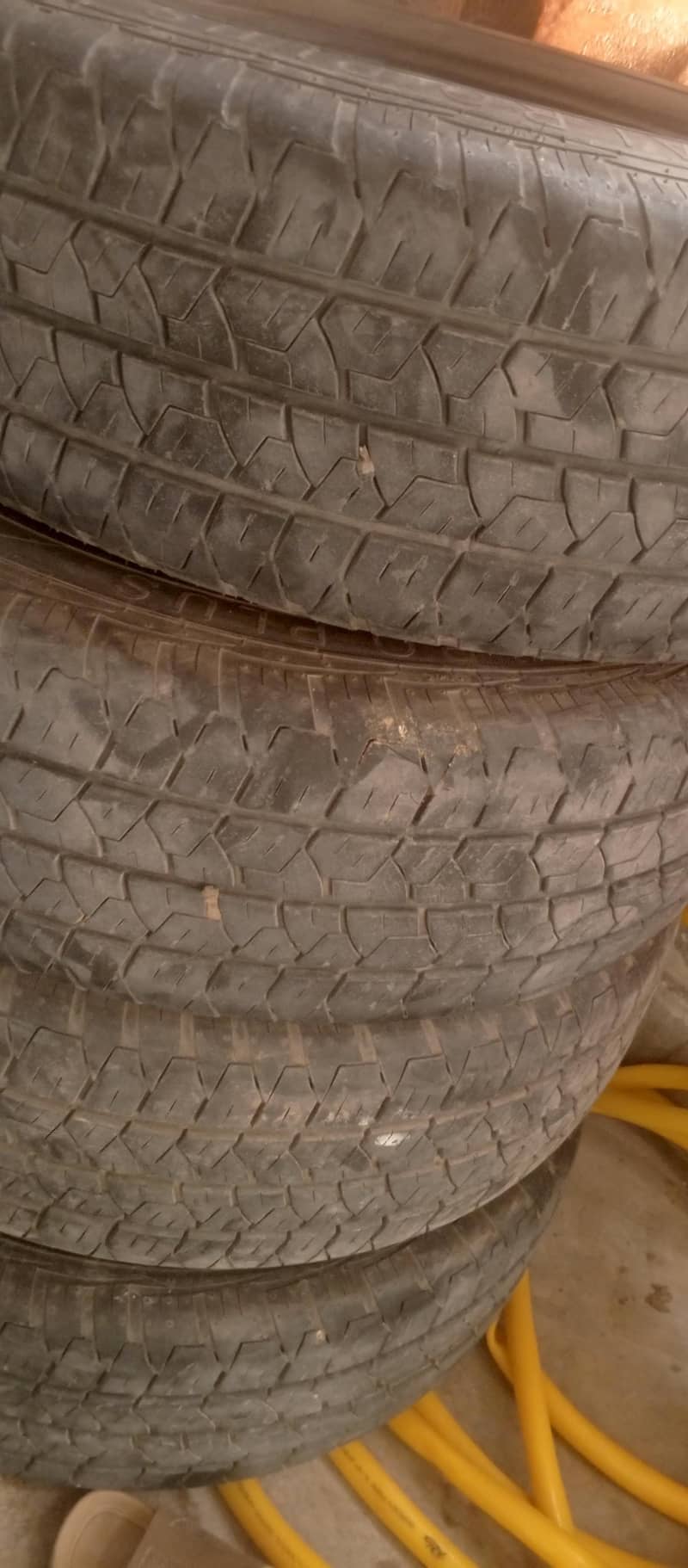 205/70 R15 2