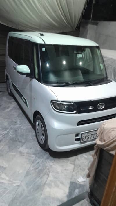Daihatsu Tanto 2021