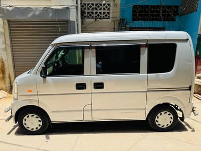 Nissan Clipper 2015