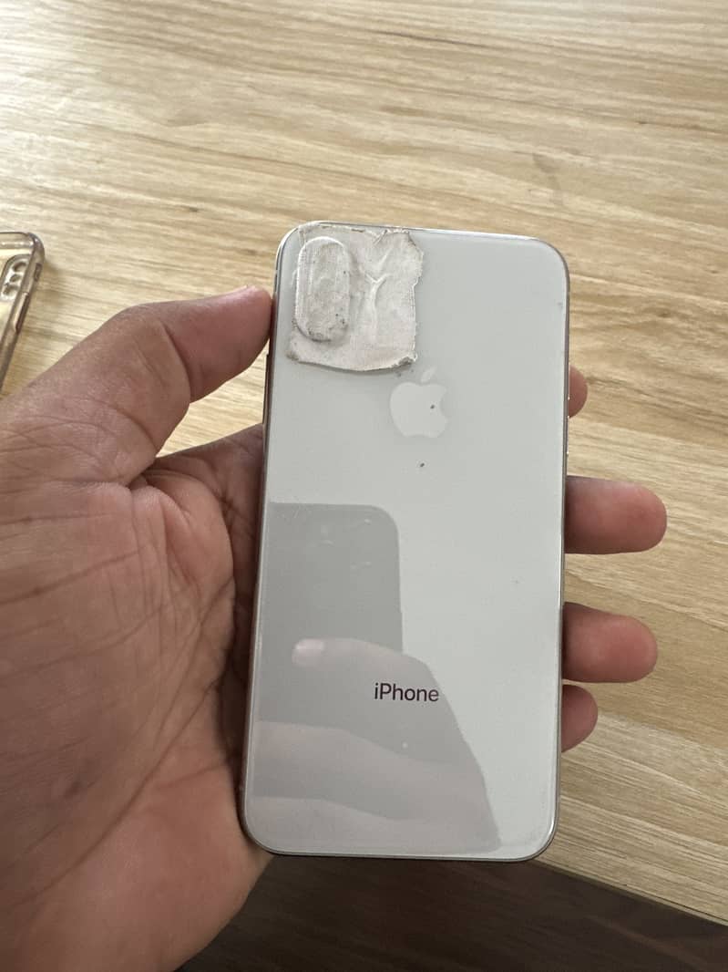 Apple iPhone X 3
