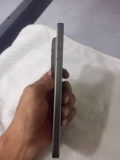 Vivo X300 Pro 16gb ram 512 GB ROM mobile and changee hai