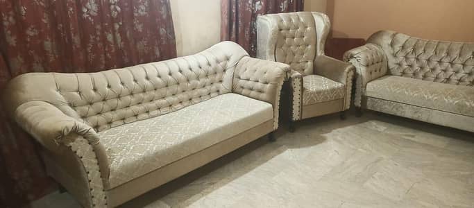 7 seater sofa set with table selling in low price due to moving abroad