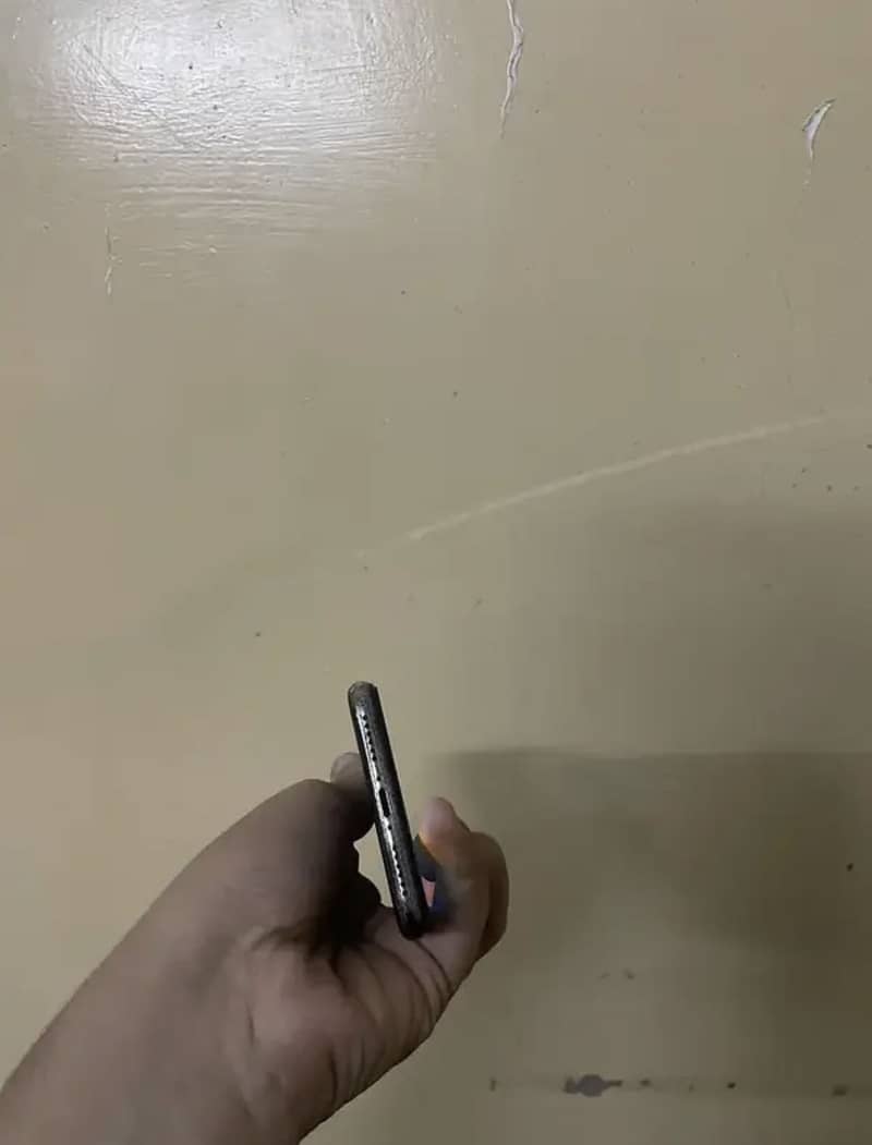 Apple iPhone X 2