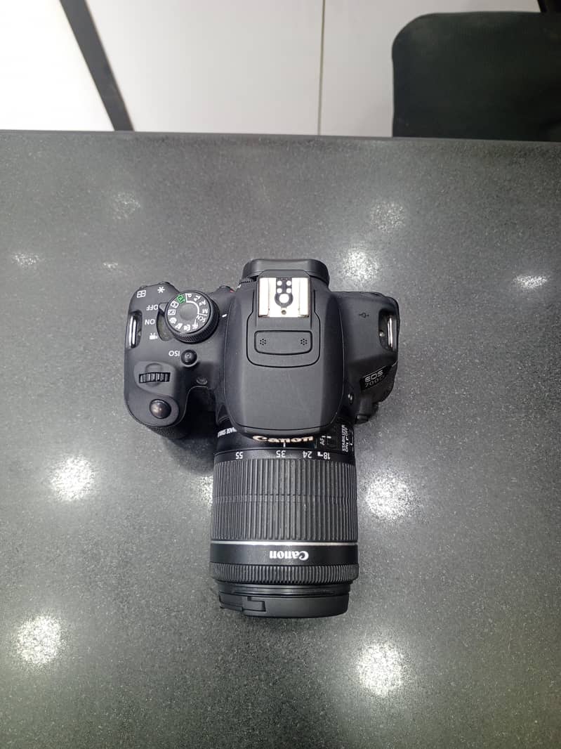 Canon 700d 0