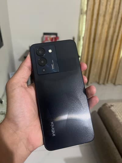 Infinix Note 12