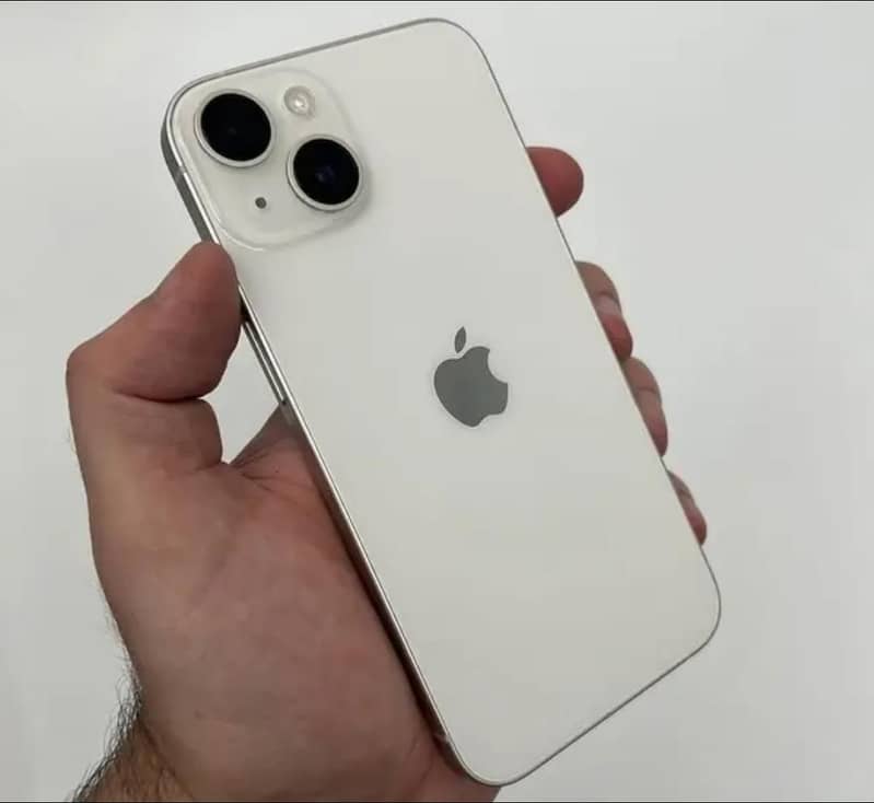 Apple iPhone 13 0