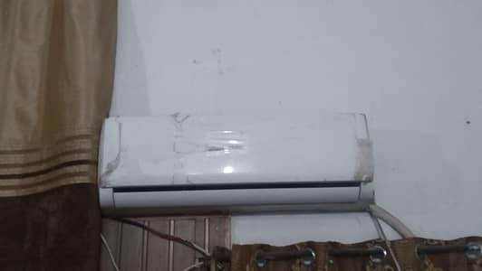 1 ton haier AC