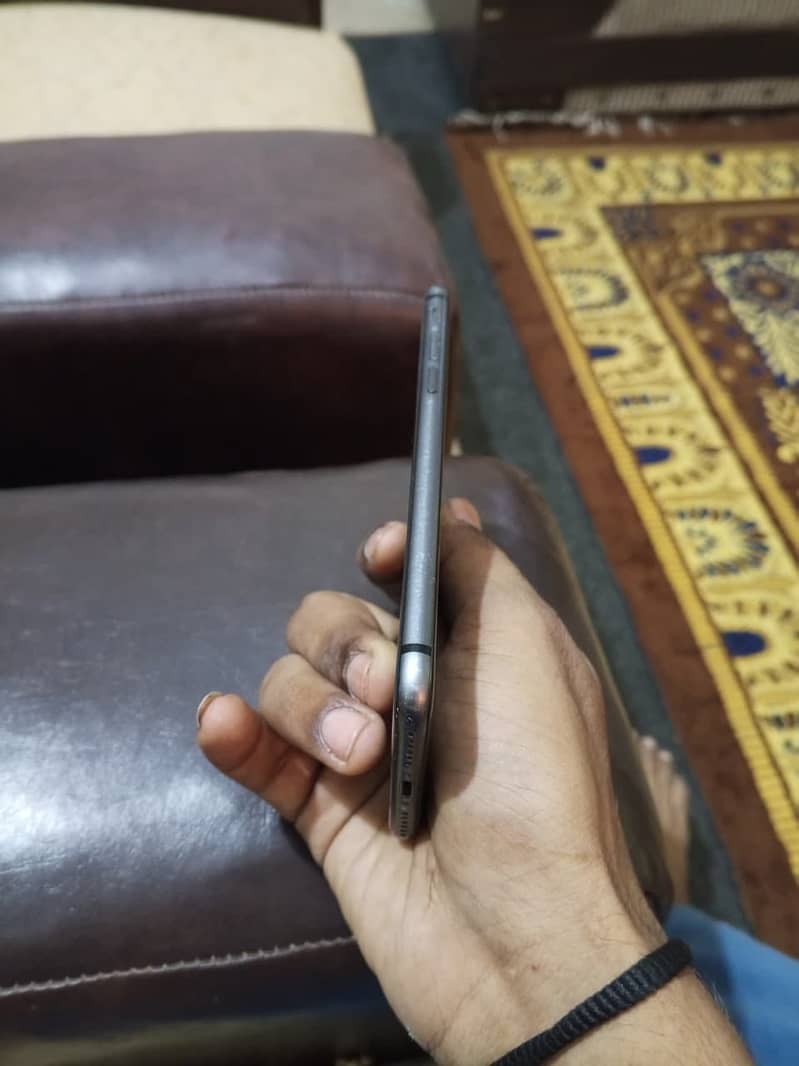 Apple iPhone 8 9