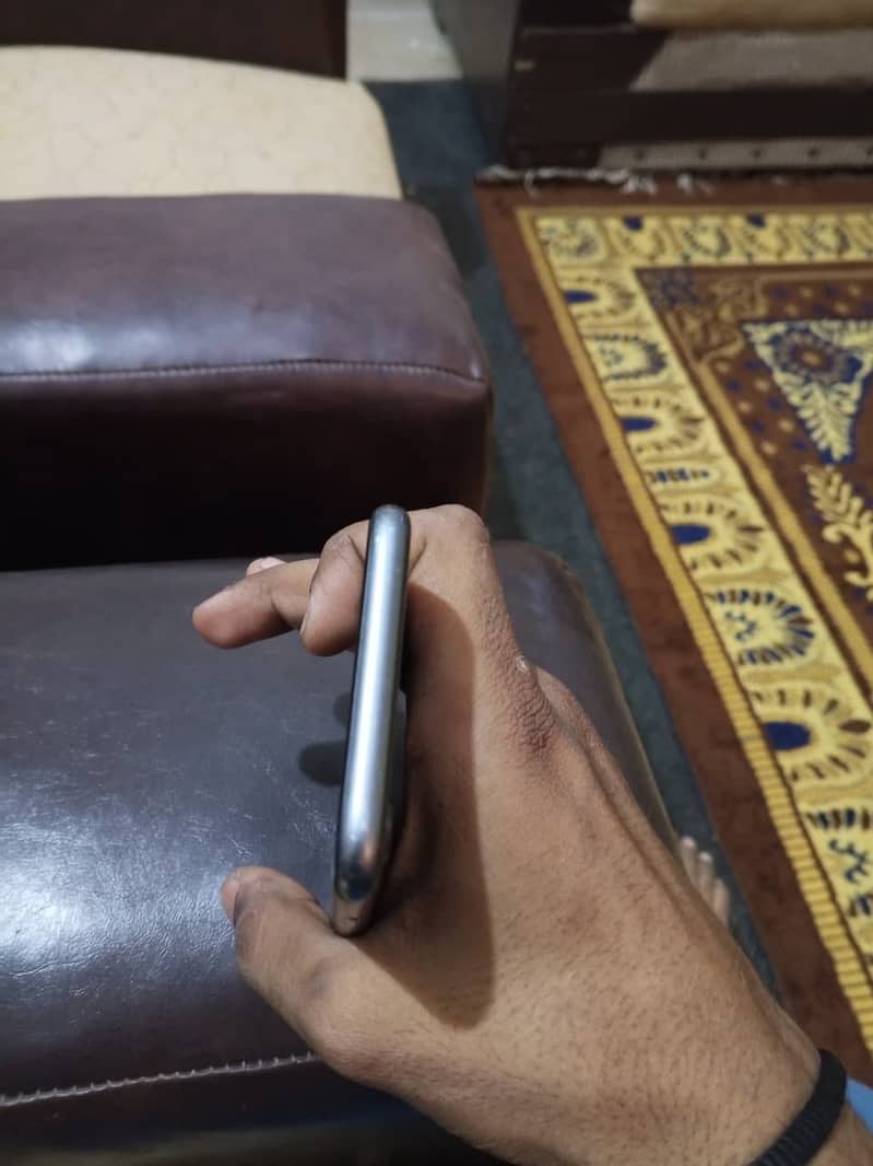 Apple iPhone 8 14
