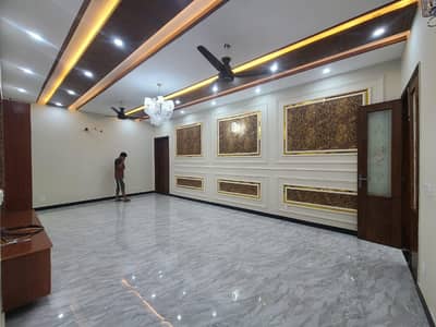 LDA AVENUE ONE F BLOCK UPPER PORTION FOR RENT