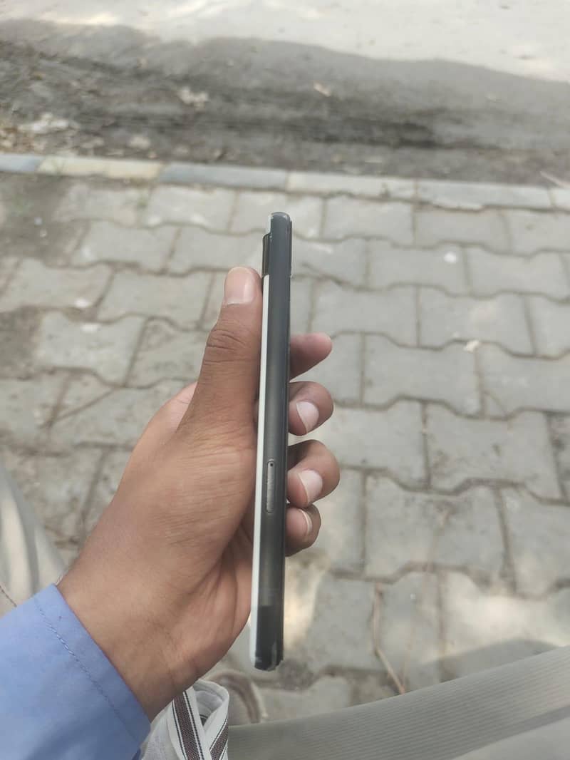 Google Pixel 6a 3