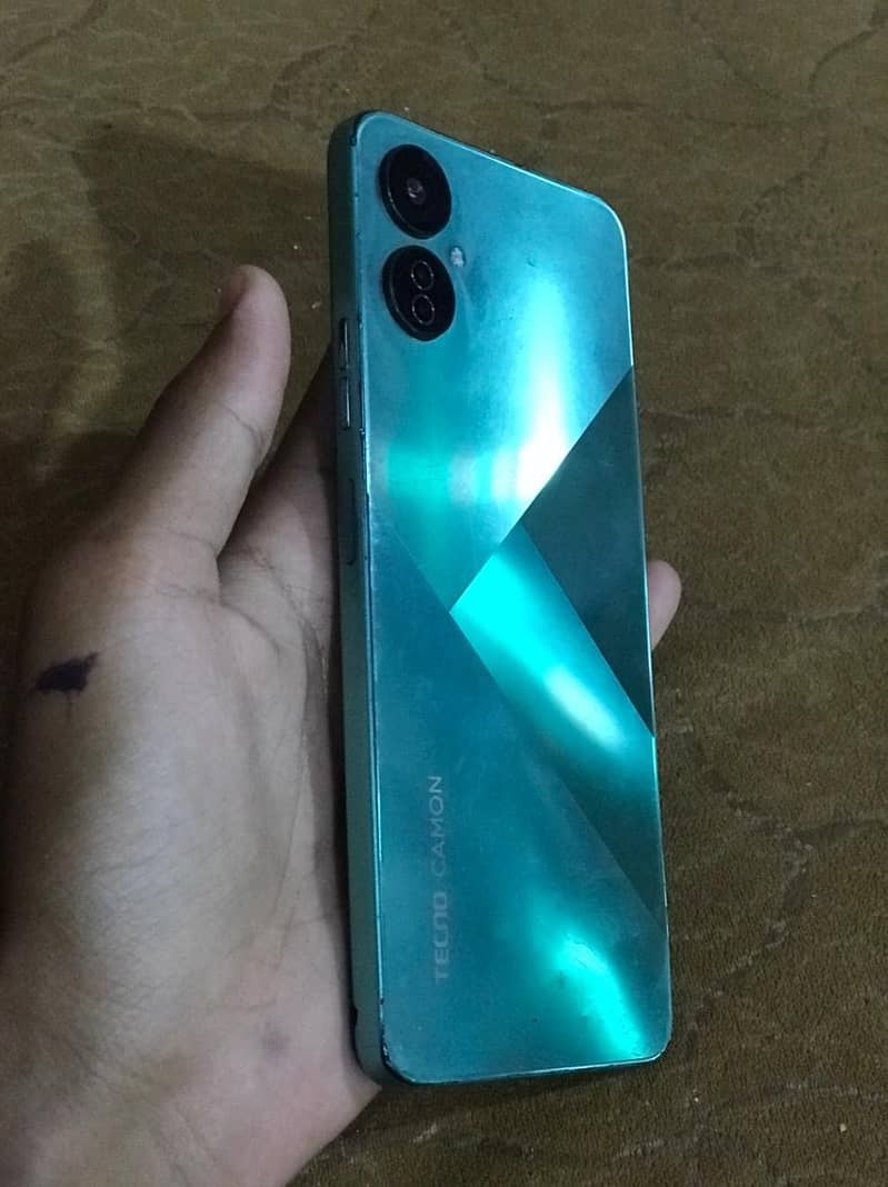 Tecno Camon 19 7