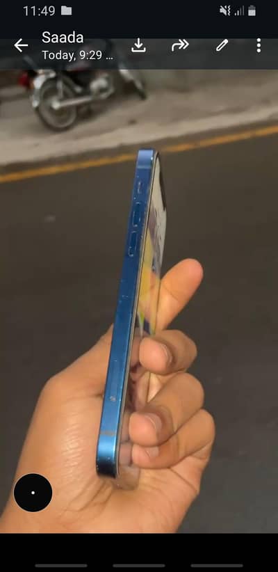 Apple iPhone 12