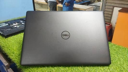 Dell Vostro 3580 | Core i5 8th Gen | 8GB RAM | SSD |excellent conditio