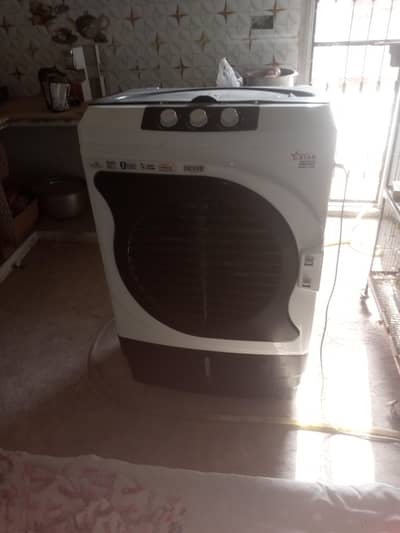 big size air coolar in good condition like new